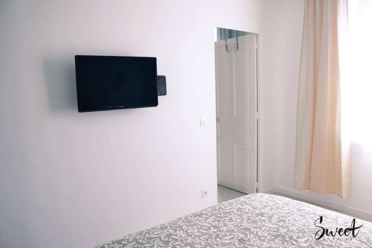 Netflix I Molotov I Lit 160X200 I Proche Gare Et Centre Ville I 39M2 I Wifi Toulon Luaran gambar